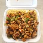 Best Kung Po Chicken (Combo Platter) 宫保鸡(组合盘) in Jacksonville, FL